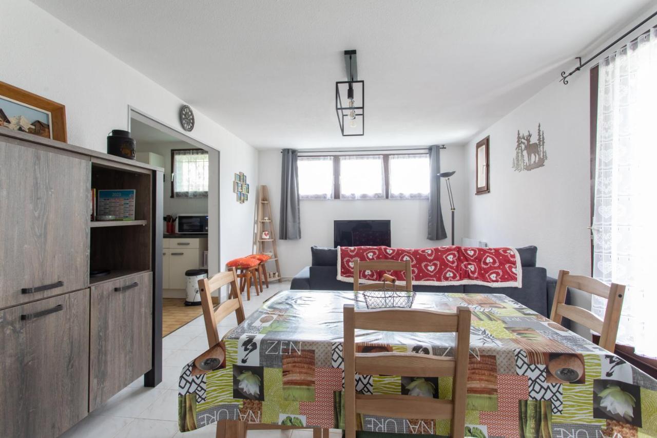 Les Arolles - Appartement Vue Sur La Montagne แซงต์-เลแฌร์-เลส์-เมแลซ ภายนอก รูปภาพ