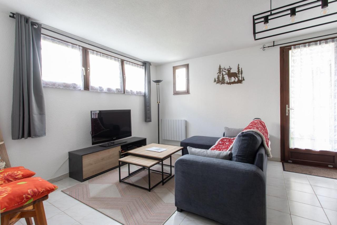 Les Arolles - Appartement Vue Sur La Montagne แซงต์-เลแฌร์-เลส์-เมแลซ ภายนอก รูปภาพ