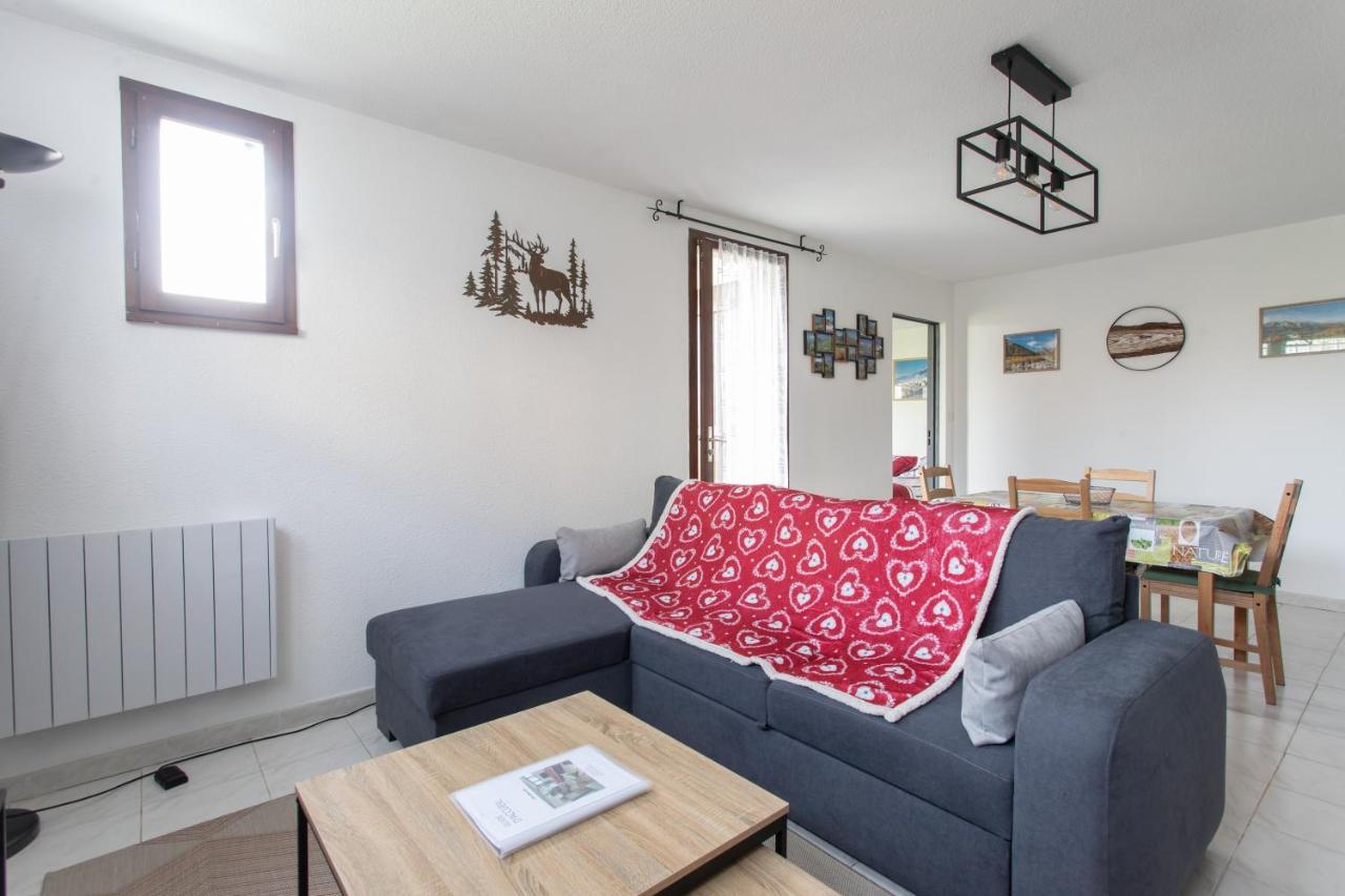 Les Arolles - Appartement Vue Sur La Montagne แซงต์-เลแฌร์-เลส์-เมแลซ ภายนอก รูปภาพ