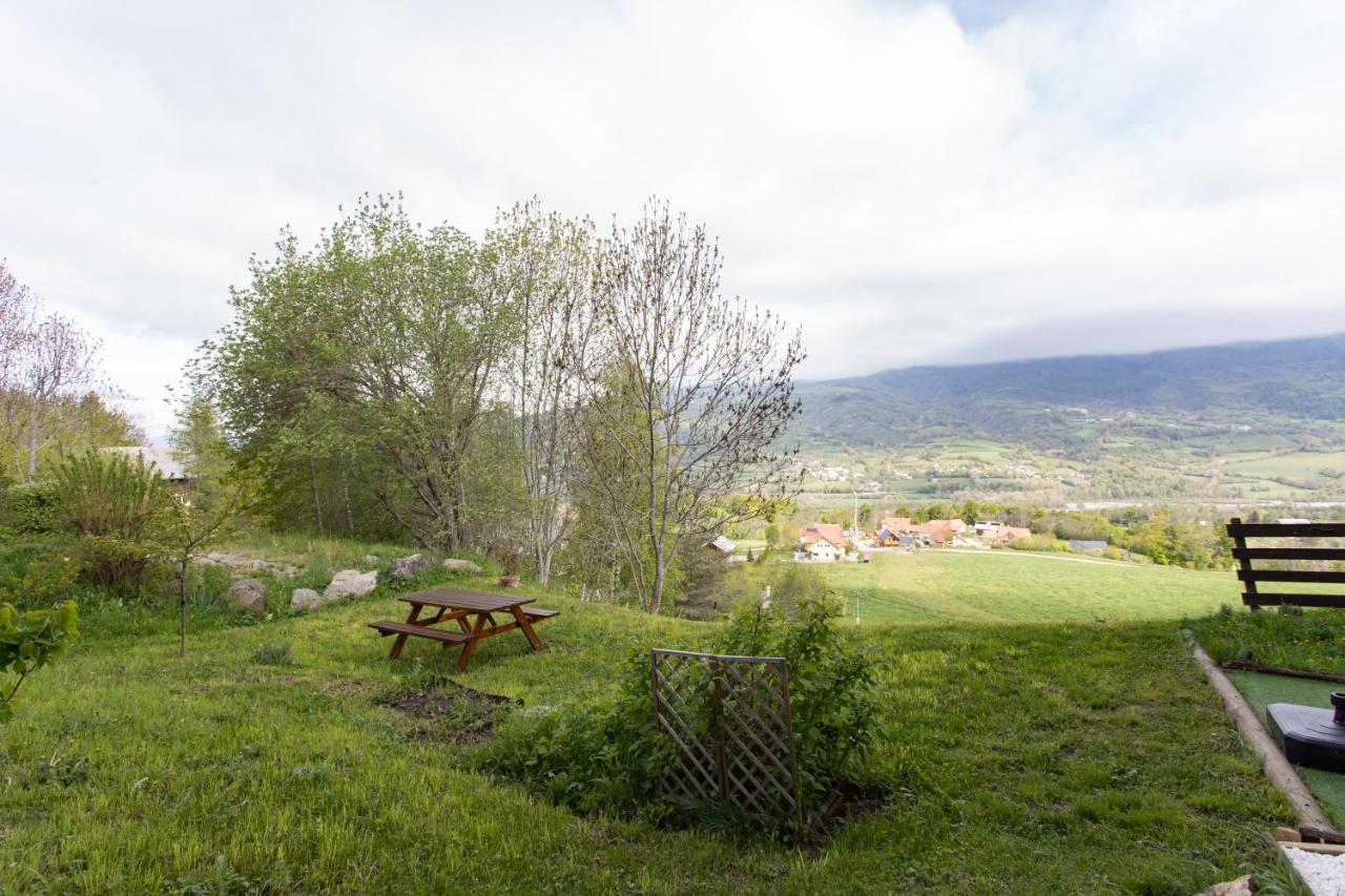 Les Arolles - Appartement Vue Sur La Montagne แซงต์-เลแฌร์-เลส์-เมแลซ ภายนอก รูปภาพ